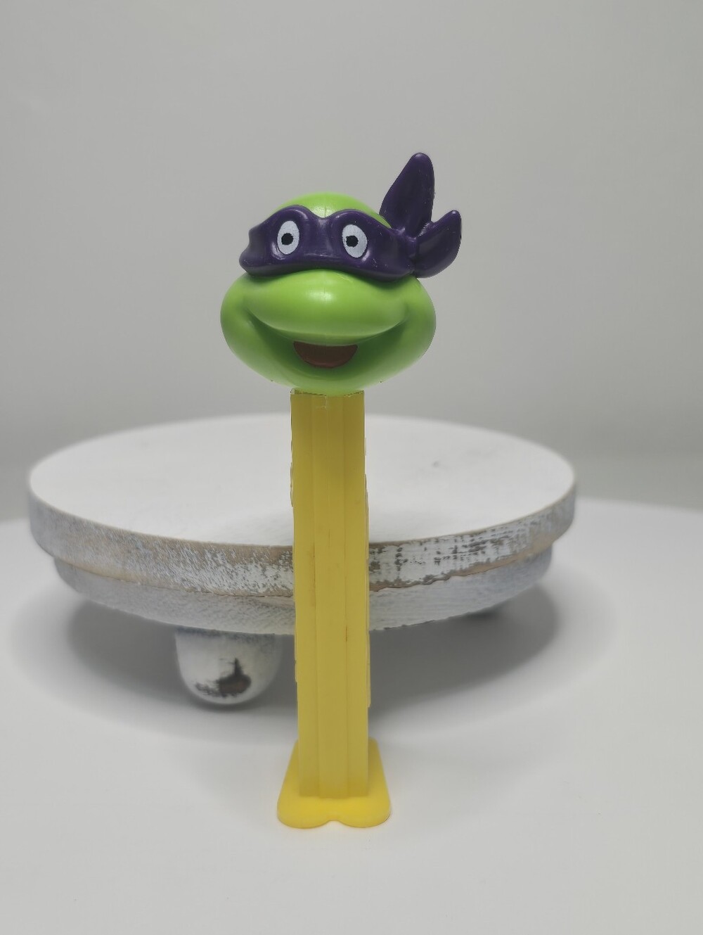 Teenage Mutant Ninja Turtles TMNT Donatello PEZ Candy Dispenser